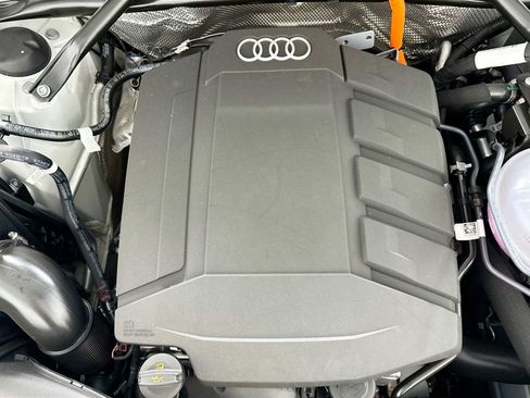 New 2025 Audi Q5 e Premium Plus image 29