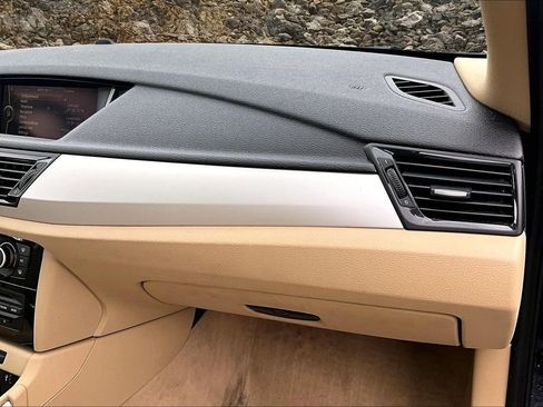 Used 2013 BMW X1 xDrive28i image 14