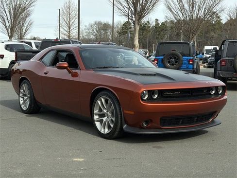 Used 2020 Dodge Challenger GT image 15