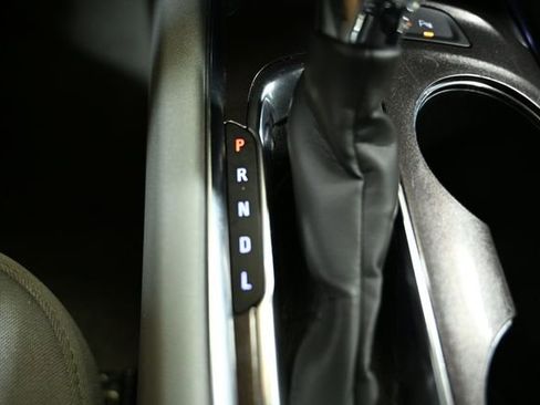 Used 2024 Chevrolet Malibu LT image 28