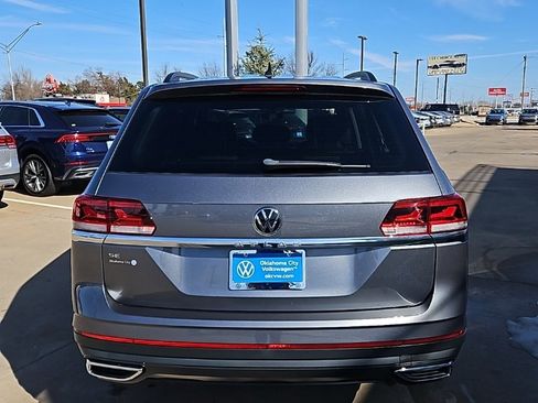 Used 2023 Volkswagen Atlas SE image 6