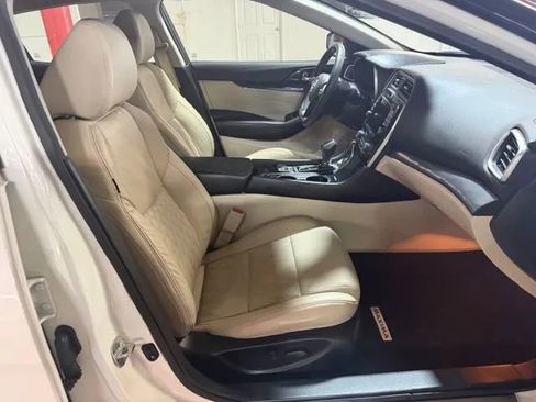 Used 2023 Nissan Maxima Platinum w/ Sport Mat Group FWD image 13