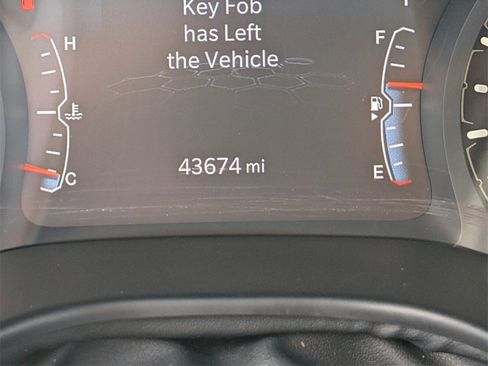 Used 2022 Jeep Compass Latitude w/ Convenience Group image 24