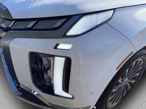 Used 2024 Hyundai Palisade Calligraphy image 6