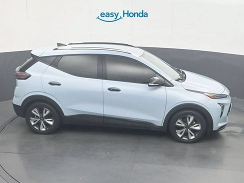 Used 2022 Chevrolet Bolt EUV LT w/ Convenience Package FWD image 26