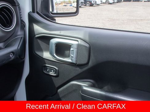 Used 2019 Jeep Wrangler Sport AWD/4WD image 22