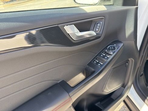 New 2026 Ford Escape ST-Line w/ Tech Pack #1 image 25