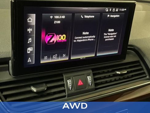 Used 2023 Audi Q5 2.0T Premium w/ Convenience Package AWD/4WD image 2