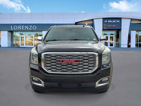 Used 2019 GMC Yukon XL Denali w/ Denali Ultimate Package RWD image 2