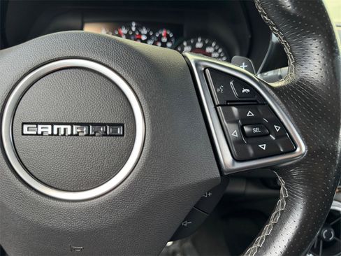 Used 2018 Chevrolet Camaro SS image 24