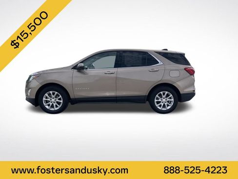 Used 2018 Chevrolet Equinox LT FWD image 2