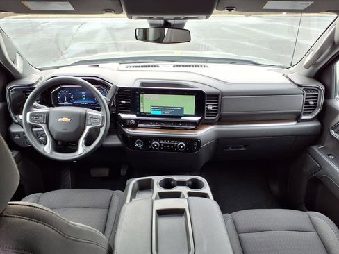 Used 2023 Chevrolet Silverado 1500 LT image 25
