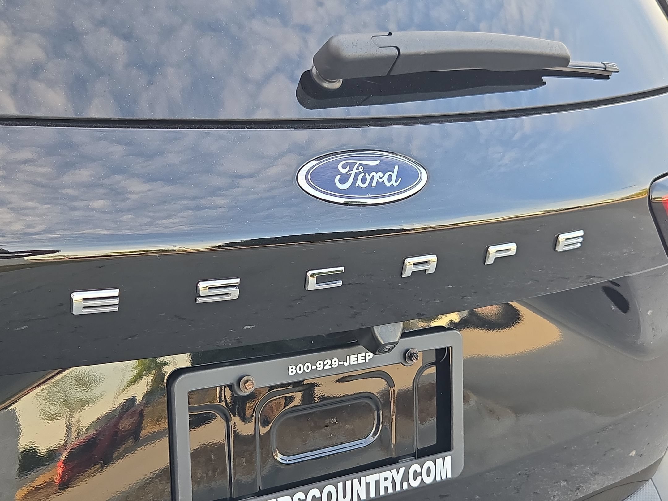 Used 2025 Ford Escape ST-Line FWD image 35