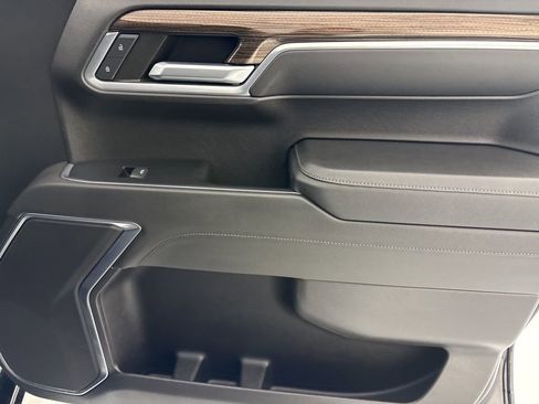 Used 2022 Chevrolet Silverado 1500 LT w/ Protection Package image 46