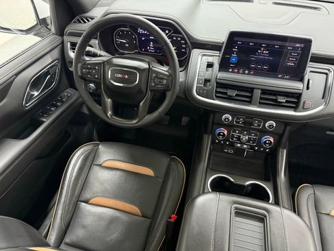 Used 2021 GMC Yukon AT4 w/ Technology Package image 30