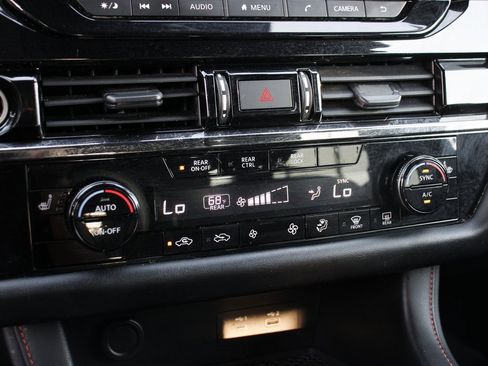 Used 2023 Nissan Pathfinder Rock Creek image 27