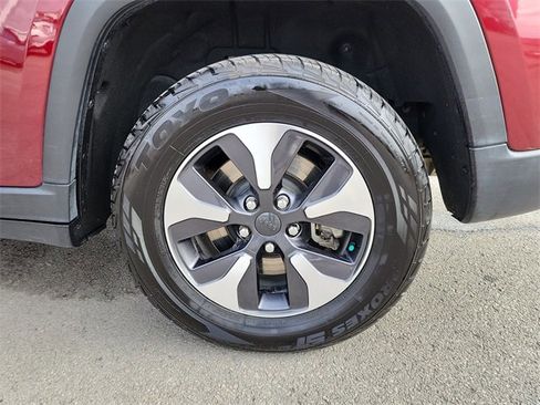 Used 2023 Jeep Grand Cherokee 4xe image 31