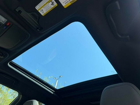 Used 2025 Subaru Forester Premium image 7