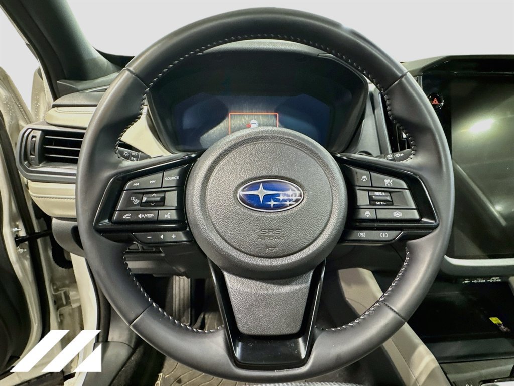 Used 2025 Subaru Forester Premium AWD/4WD image 11