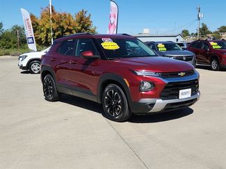 Used 2023 Chevrolet TrailBlazer LT image 1
