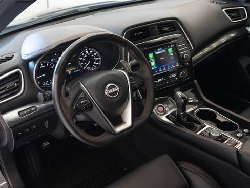 Used 2023 Nissan Maxima SR w/ Sport Mat Group FWD image 6