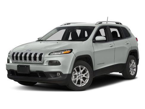 Used 2018 Jeep Cherokee Latitude Plus w/ Comfort/Convenience Group AWD/4WD image 1