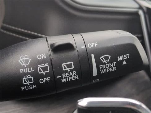 Used 2023 Jeep Grand Cherokee Limited w/ Trailer Tow Prep Group (B) image 25