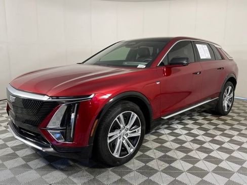 Certified 2024 Cadillac Lyriq Tech w/ Driver Assist Package AWD/4WD image 2