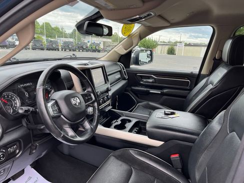 Used 2020 RAM 1500 Laramie AWD/4WD image 2