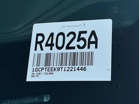 Used 2026 Chevrolet Colorado Trail Boss AWD/4WD image 33