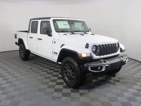 New 2026 Jeep Gladiator Sport image 24