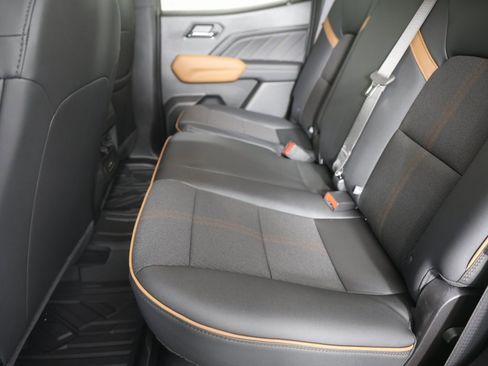 New 2025 GMC Canyon AT4 w/ Nightfall Edition image 9