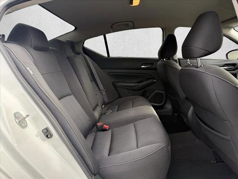 Used 2021 Nissan Altima 2.5 SV image 17