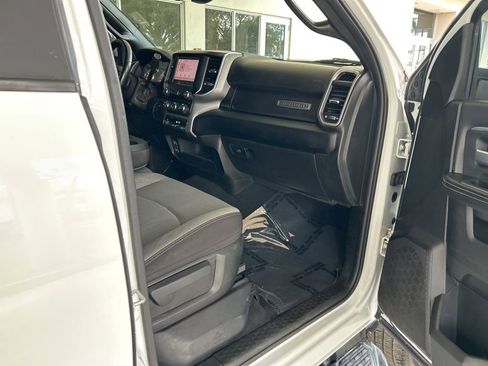 Used 2024 RAM 2500 Big Horn image 24