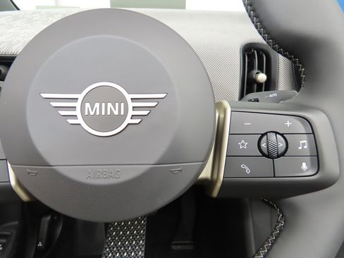 New 2025 MINI Cooper S image 21
