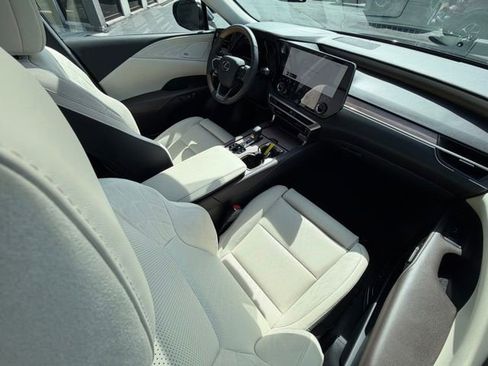 Used 2026 Lexus RX 350 AWD w/ Convenience Package image 18