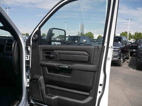 New 2026 RAM 3500 Limited image 35