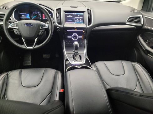 Used 2015 Ford Edge Titanium w/ Equipment Group 301A AWD/4WD image 22