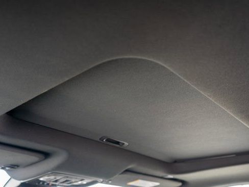 Used 2022 Chevrolet Silverado 1500 High Country w/ High Country Premium Package image 15