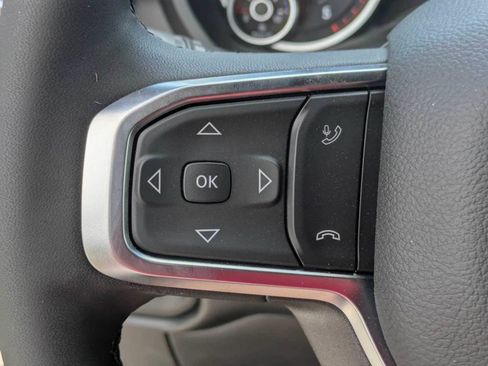 New 2026 RAM 2500 Big Horn AWD/4WD image 17