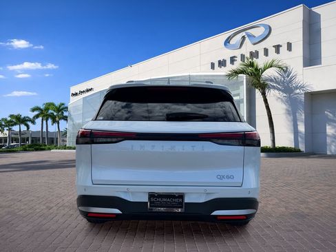Used 2026 INFINITI QX60 Luxe w/ Cargo Package FWD image 6