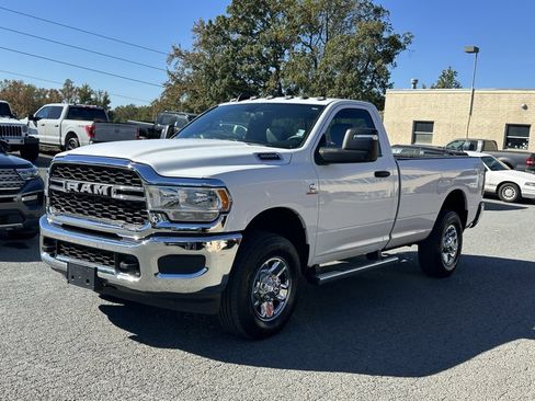 Used 2023 RAM 3500 Tradesman image 2