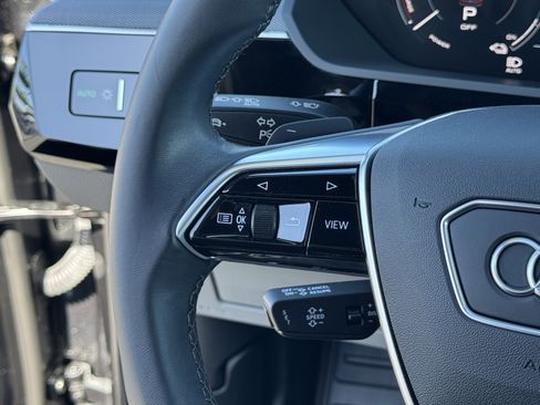 Used 2024 Audi Q8 e-tron Prestige w/ Prestige Package image 20