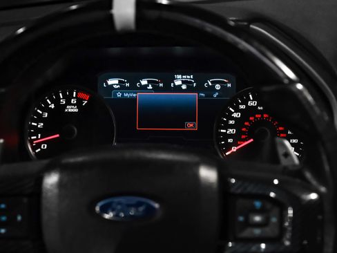 Used 2017 Ford F150 Raptor w/ Equipment Group 802A Luxury AWD/4WD image 20