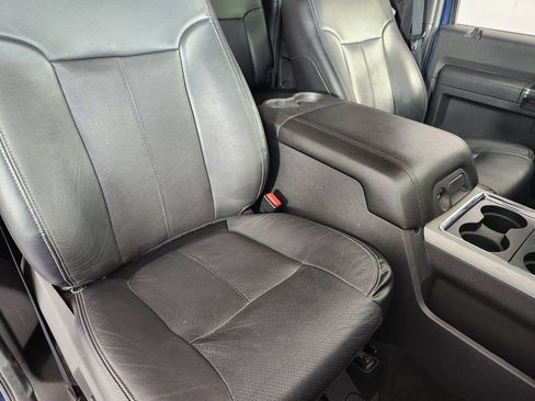 Used 2016 Ford F250 Lariat w/ Lariat Interior Package AWD/4WD image 11