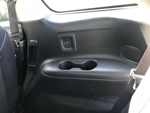 Used 2018 INFINITI QX60 Luxe w/ Deluxe Technology Package image 27