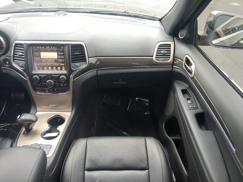 Used 2015 Jeep Grand Cherokee Overland image 15