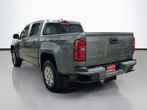 Used 2021 Chevrolet Colorado LT w/ LT Convenience Package image 8