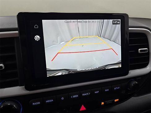 Certified 2023 Hyundai Venue Limited image 25