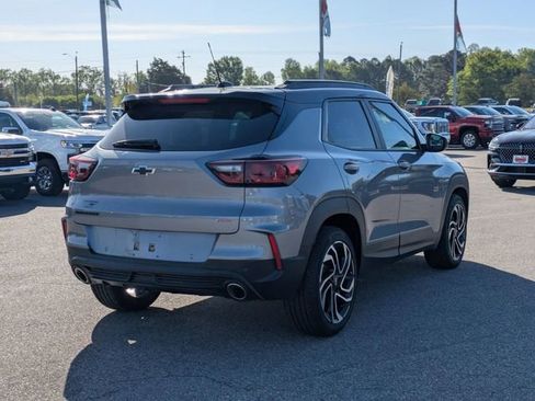 New 2026 Chevrolet TrailBlazer RS w/ Convenience Package image 3